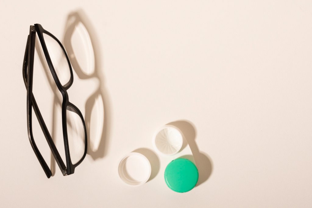 라식 후 컬러렌즈, 라식하고 컬러렌즈, 라식하면 렌즈, 라식 후 렌즈, 라식 후 안경